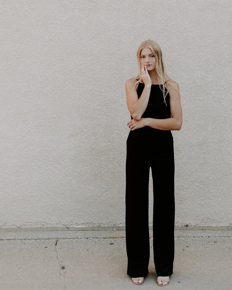 Breezy & Beautiful – Styling a Linen Jumpsuit for Effortless Elegance